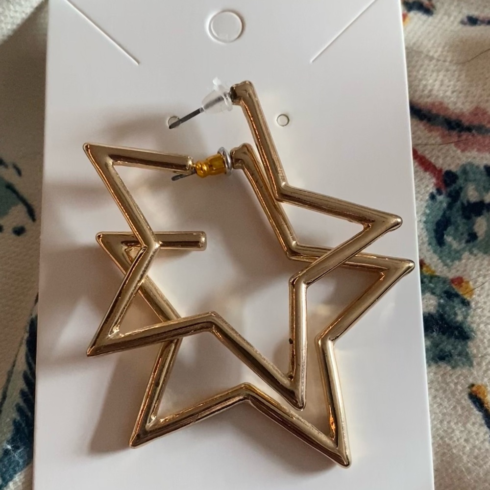 Gold Star Hoops